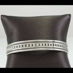 Handmade Egyptian Bedouin Vintage Style Bangle 