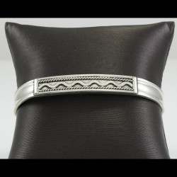 Handmade Egyptian Bedouin Vintage Style Bangle 