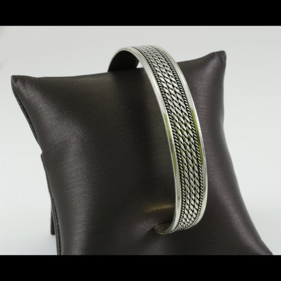 Handmade Egyptian Bedouin Vintage Style Bangle 