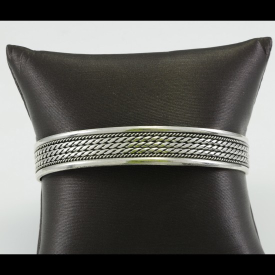 Handmade Egyptian Bedouin Vintage Style Bangle 