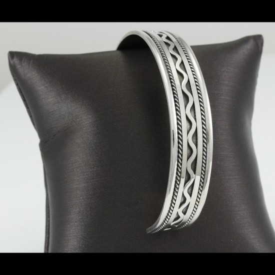 Handmade Egyptian Bedouin Vintage Style Bangle 