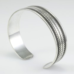 Handmade Egyptian Bedouin Vintage Style Bangle 