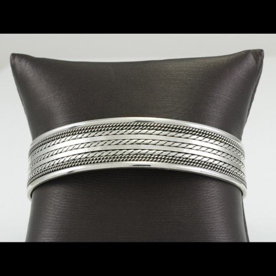 Handmade Egyptian Bedouin Vintage Style Bangle 