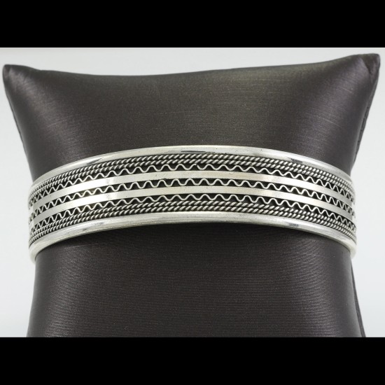 Handmade Egyptian Bedouin Vintage Style Bangle 