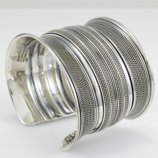 Handmade Egyptian Wide Bedouin Vintage Style Bangle 