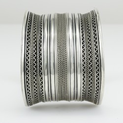 Handmade Egyptian Wide Bedouin Vintage Style Bangle 
