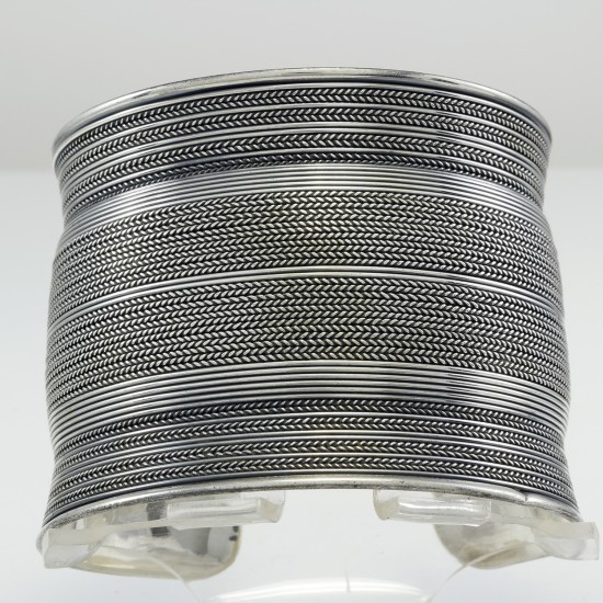 Handmade Egyptian Wide Bedouin Vintage Style Bangle 