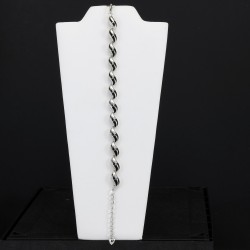 Fashionable Onyx Bracelet
