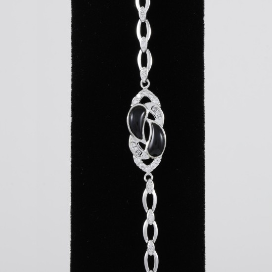 Fashionable Onyx Bracelet