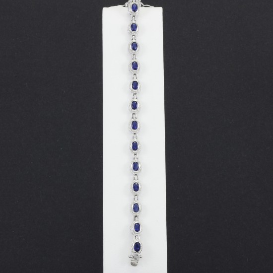 Fashionable Oval Blue Sapphire Bracelet