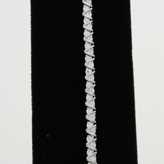 Fashionable Tennis  Bracelet