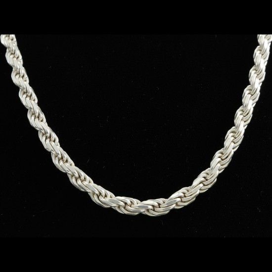 Robe Silver Chain