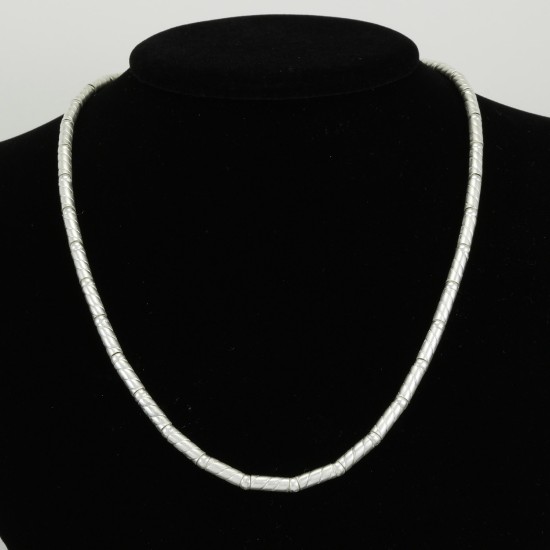 Sugar Cane Style Neklace 