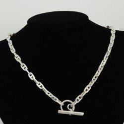 Silver Necklace With Toggle Clasp