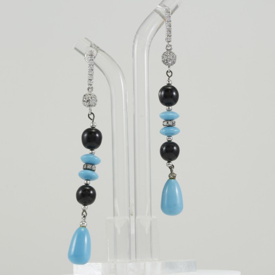 Turquoise And Onyx Dangle Earring