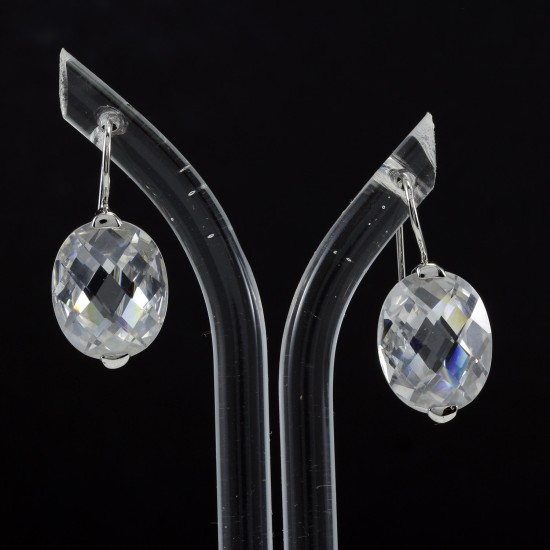 Fashionable Silver Earring