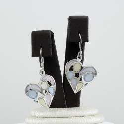 Mother of pearl heart shape dangle earring