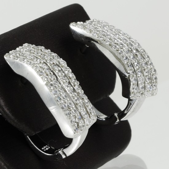 Fashionable Silver Earring
