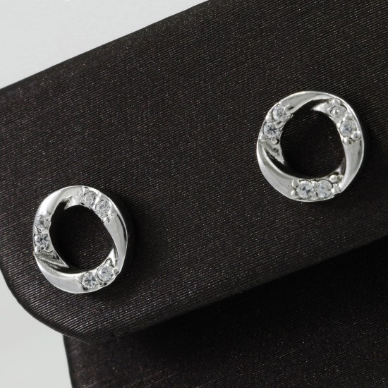 Fashionable Round Stud Earring