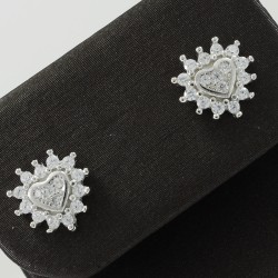 Fashionable Heart Stud Earring