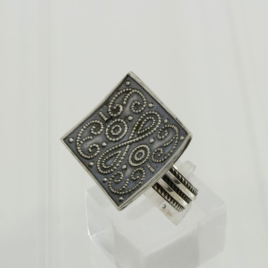 Oxidized Arabic Style Ring