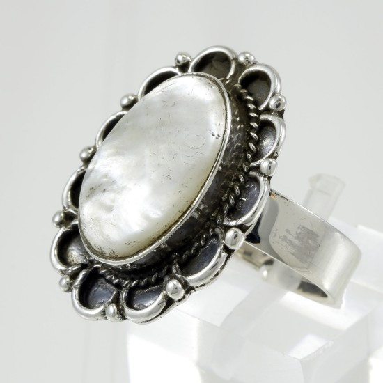  Oxidized Very Old mother of pearl ring