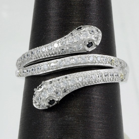 Fashionable Snake Ring