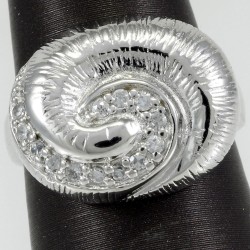 Fashionable Ring