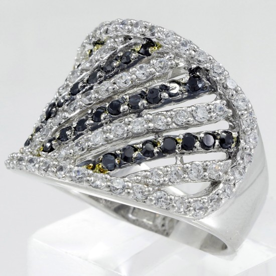Fashionable Ring