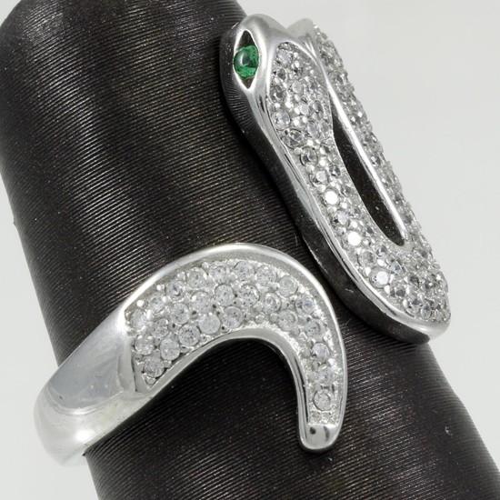 Fashionable Ring