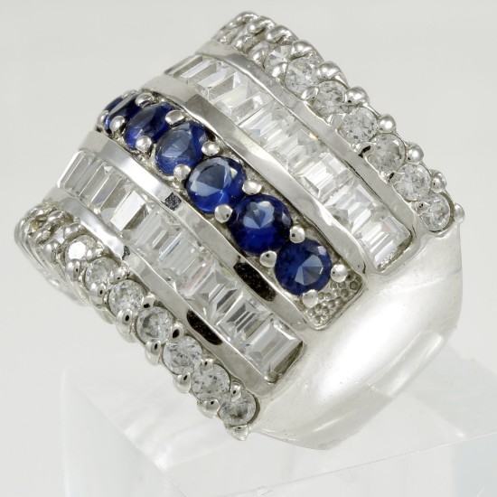 Fashionable Ring