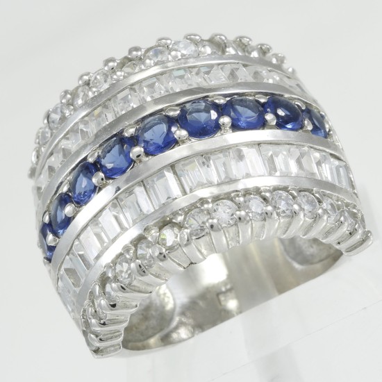 Fashionable Ring