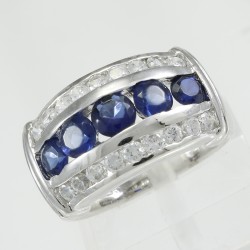 Fashionable Ring