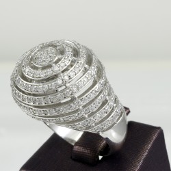 Fashionable Ring