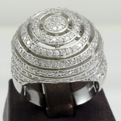 Fashionable Ring