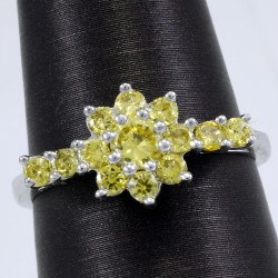 Fashionable Ring 