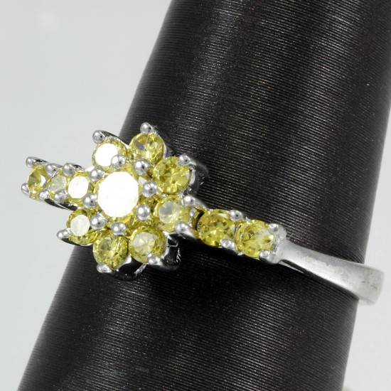 Fashionable Ring 