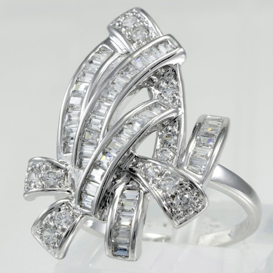 Fashionable ring 