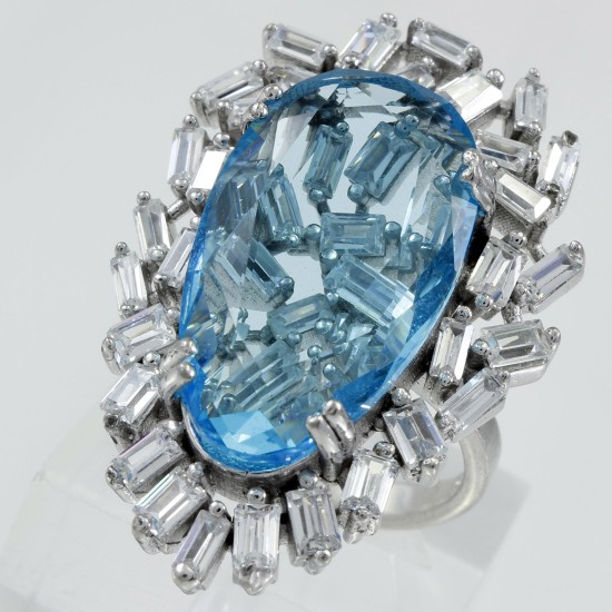 Fashionable Aquamarine Ring
