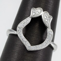 Fashionable Ring
