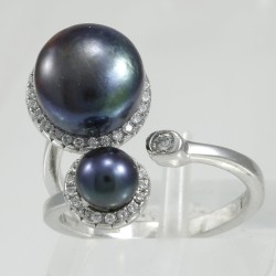 Enhanced Black Pearl Ring