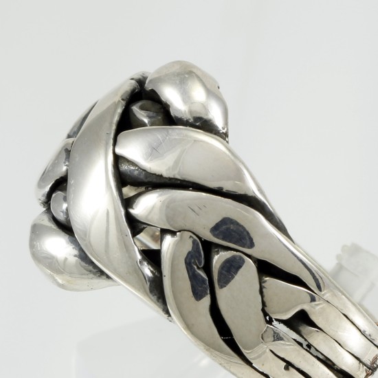 Puzzle ring