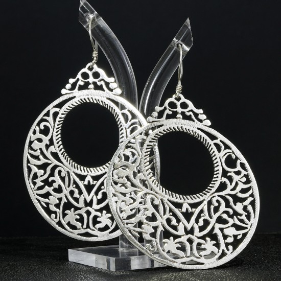 Filigree Dangle Arabic Style Earring