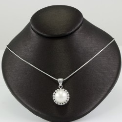 Freshwater Pearl Pendant 